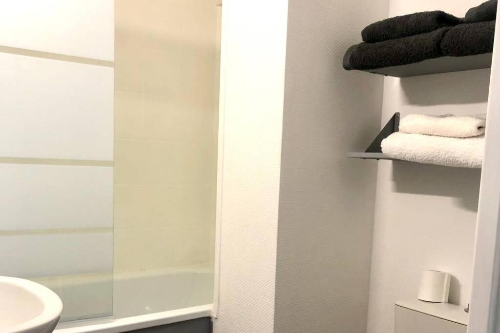 Loft Sous Les Toits Lumineux - Capitole-Daurade-Esquirol - Wifi Apartment Toulouse Exterior photo